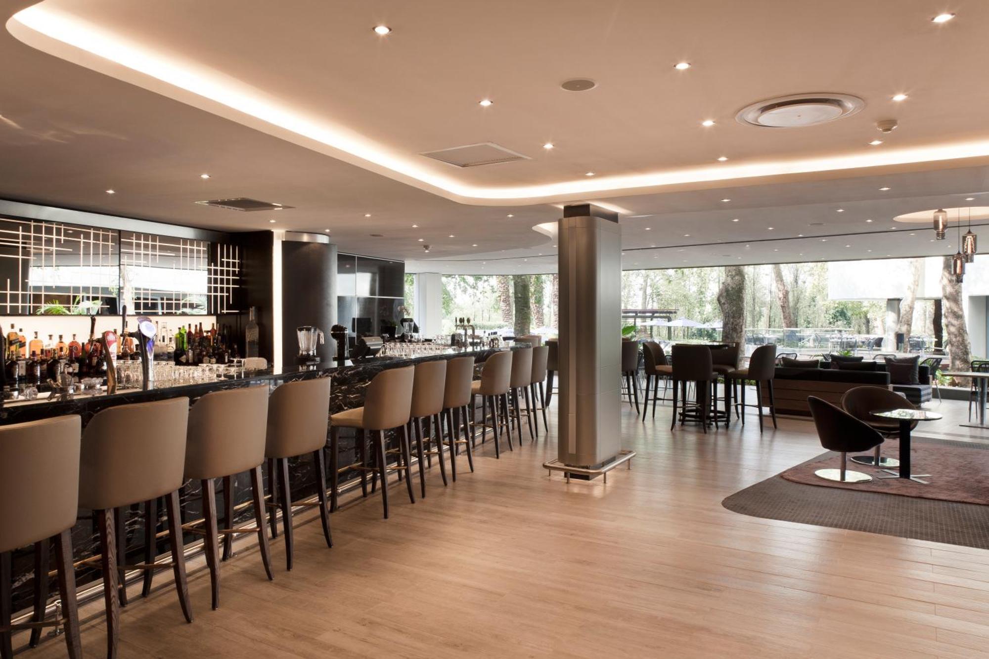 The Maslow Hotel, Sandton Kültér fotó